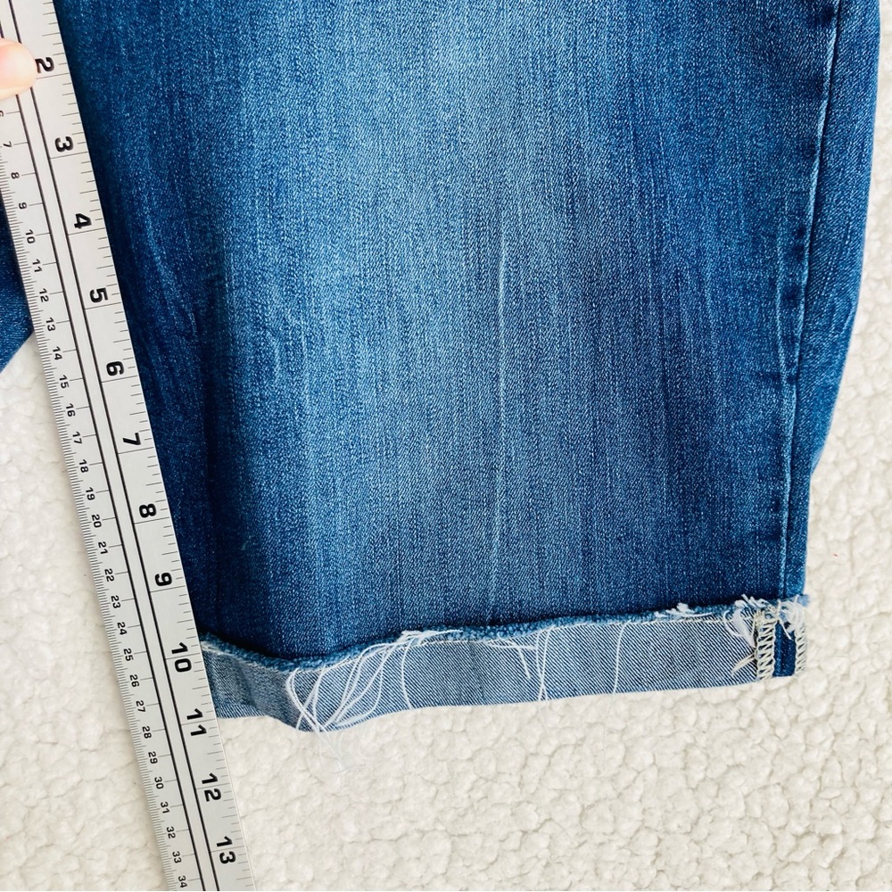 Rhythm in Blues Women's distressed cuffed bermuda denim jean shorts, Sz 16 - Picture 8 of 14